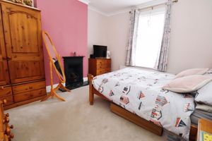 COLNE ROAD- click for photo gallery